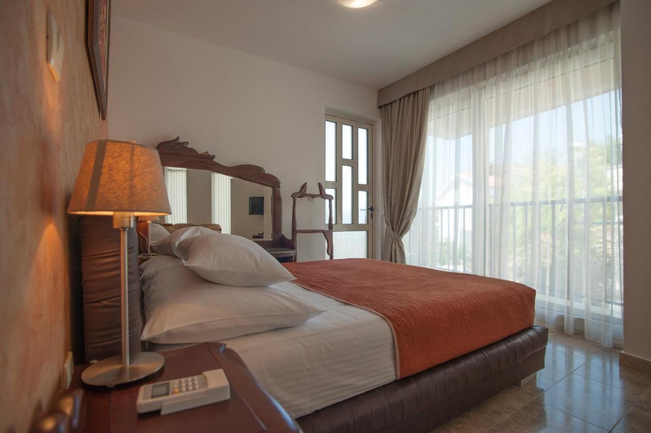 Guest House Przno Bay 스베티스테판 외부 사진